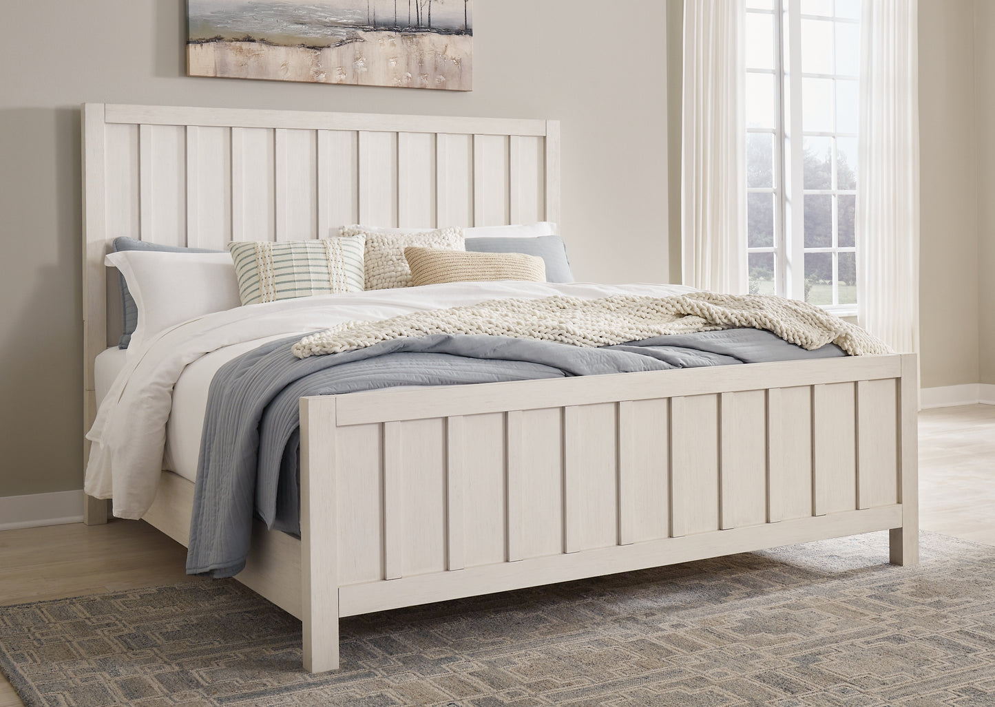 Shaybrock King Panel Bed with Mirrored Dresser