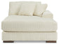 Lindyn Super Chaise