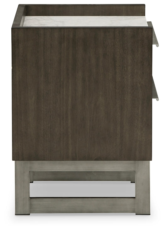 Arkenton Queen Panel Bed with Mirrored Dresser and 2 Nightstands
